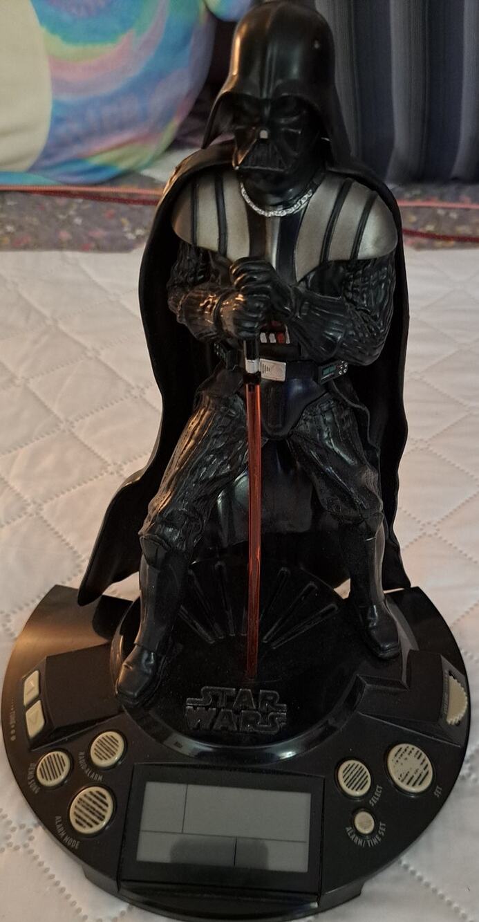 2012 Jazwares Disney Star Wars Darth Vader 12" Alarm Clock